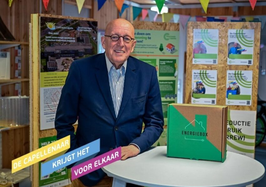 Wethouder Duurzaamheid Nico van Veen in het Capelse Energieloket