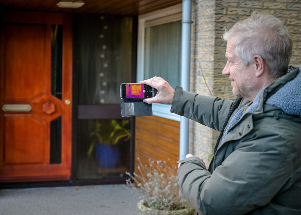 Johan Monster van het ECC met warmtecamera