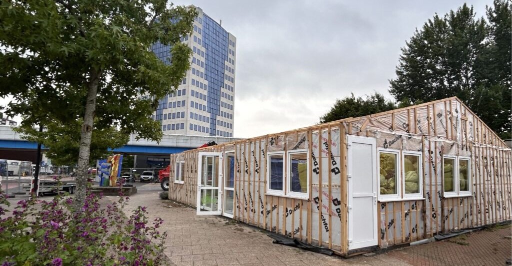 Het in afbouw zijnde Energieloket.