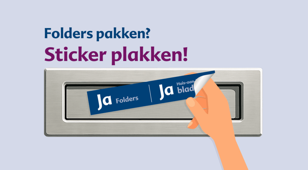 Folders pakken? Sticker plakken! Een hand die een ja-sticker op de brievenbus plakt.