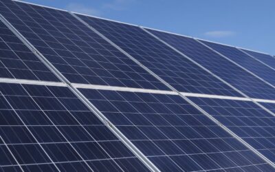 Close-up van zonnepanelen.