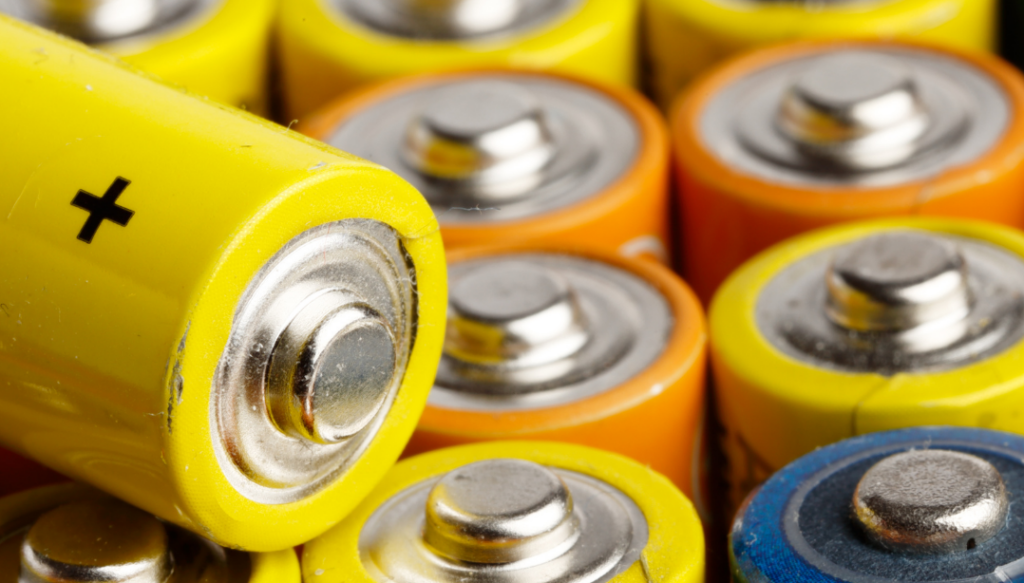 Een aantal batterij, AA.